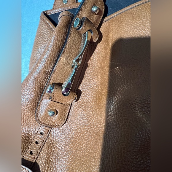 GUCCI Pelham Brown Leather
Hobo Bag - Picture 4 of 9